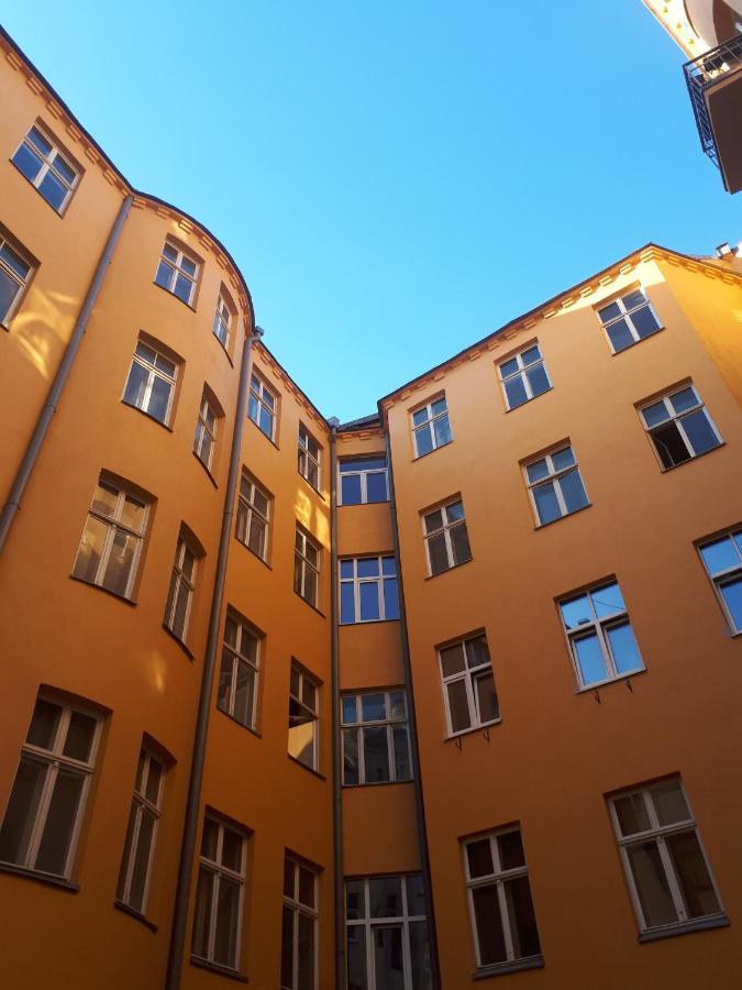 Cozy Flat. Art Nouveau Building, Near The City Center Рига Экстерьер фото